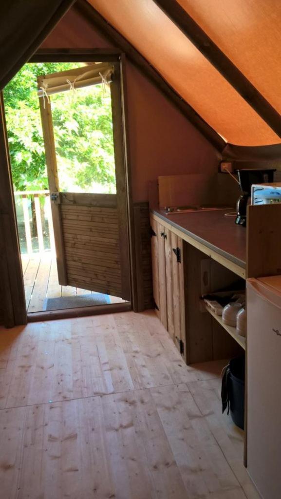 Camping Onlycamp La Confluence Savonnières Eksteriør billede